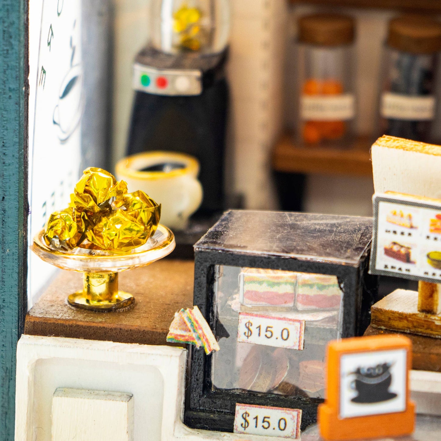 DIY Miniature House Kit: Cream & Sugar
