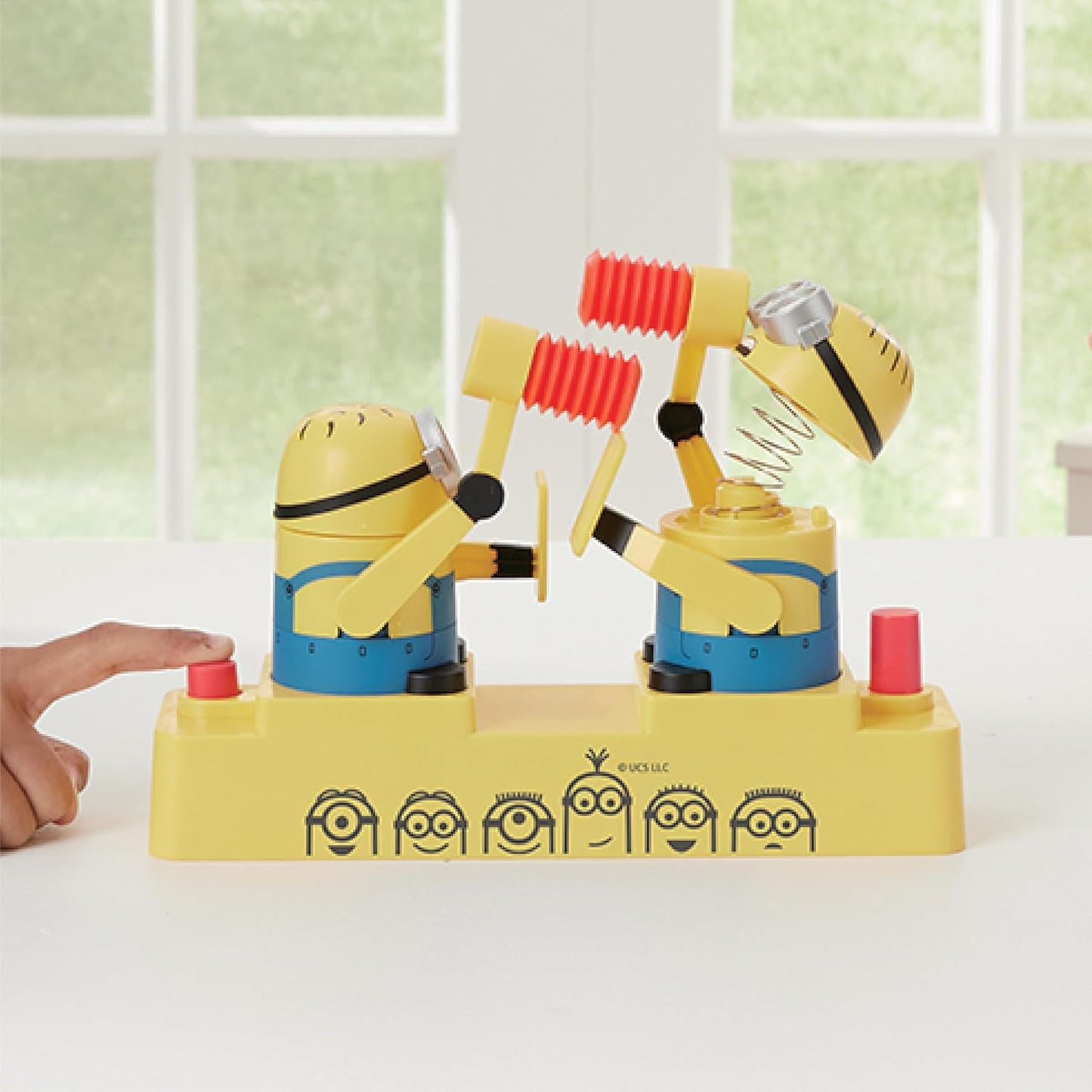 Minions Hammer Pop-1