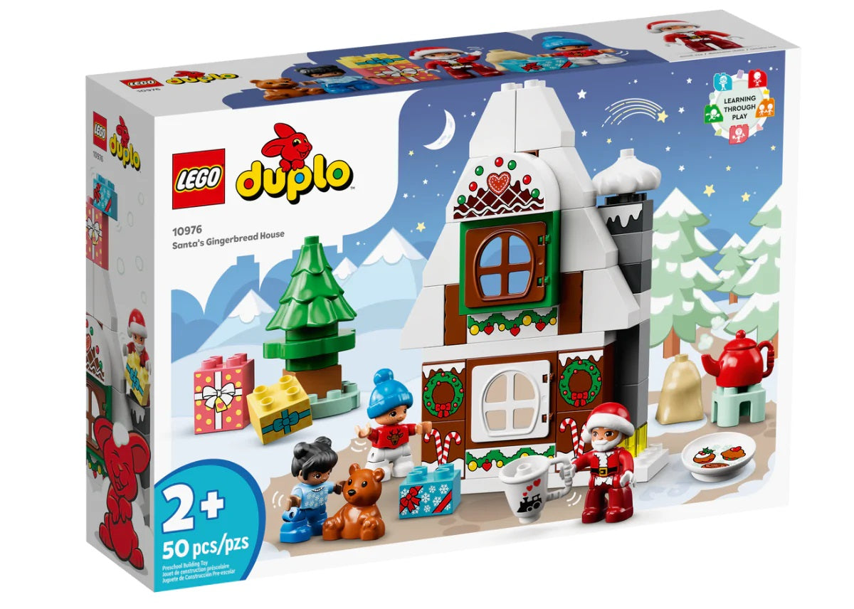 Santas Gingerbread House-1
